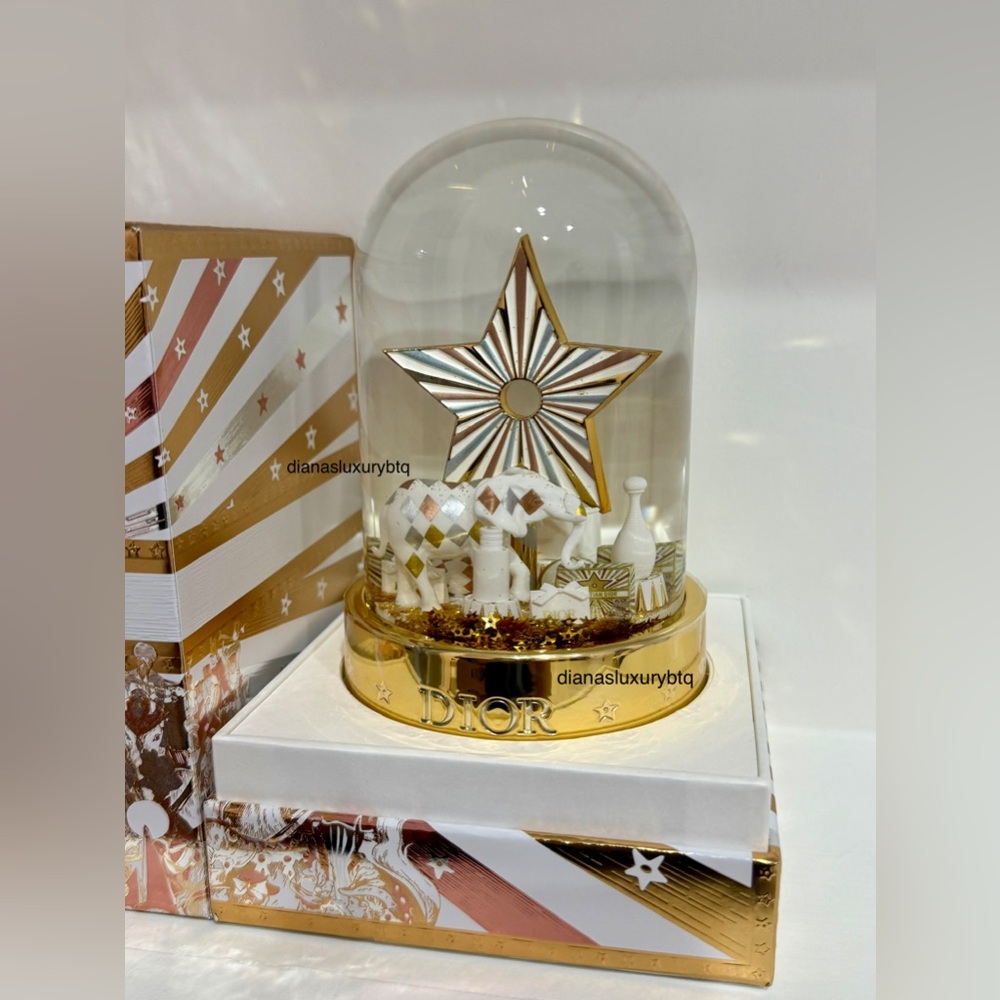 NIB DIOR 2025 Snow Globe - Picture 15 of 17